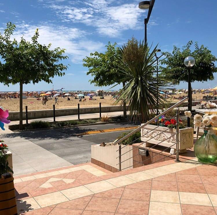Hotel Karibe Bibione Exterior photo