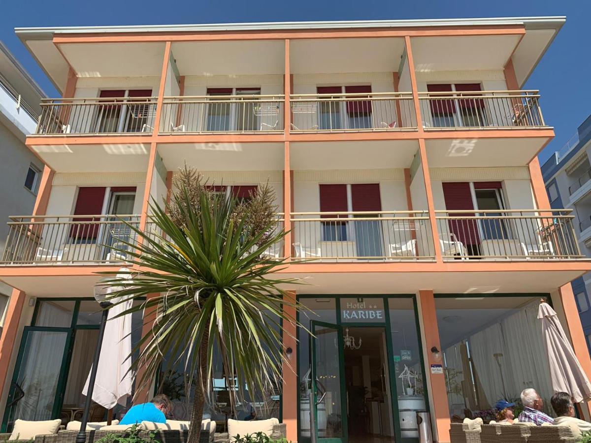 Hotel Karibe Bibione Exterior photo